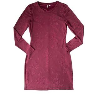 ✨90s Goth Cranberry Dress 🌹